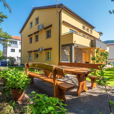 Apartments Gracia บัชกา ภายนอก รูปภาพ