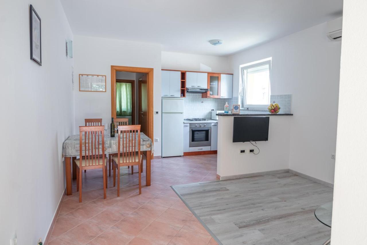 Apartments Gracia บัชกา ภายนอก รูปภาพ
